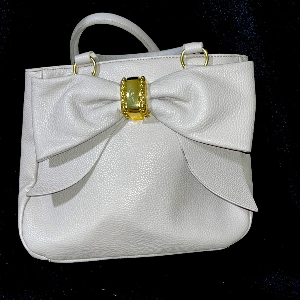 Betsey Johnson purse